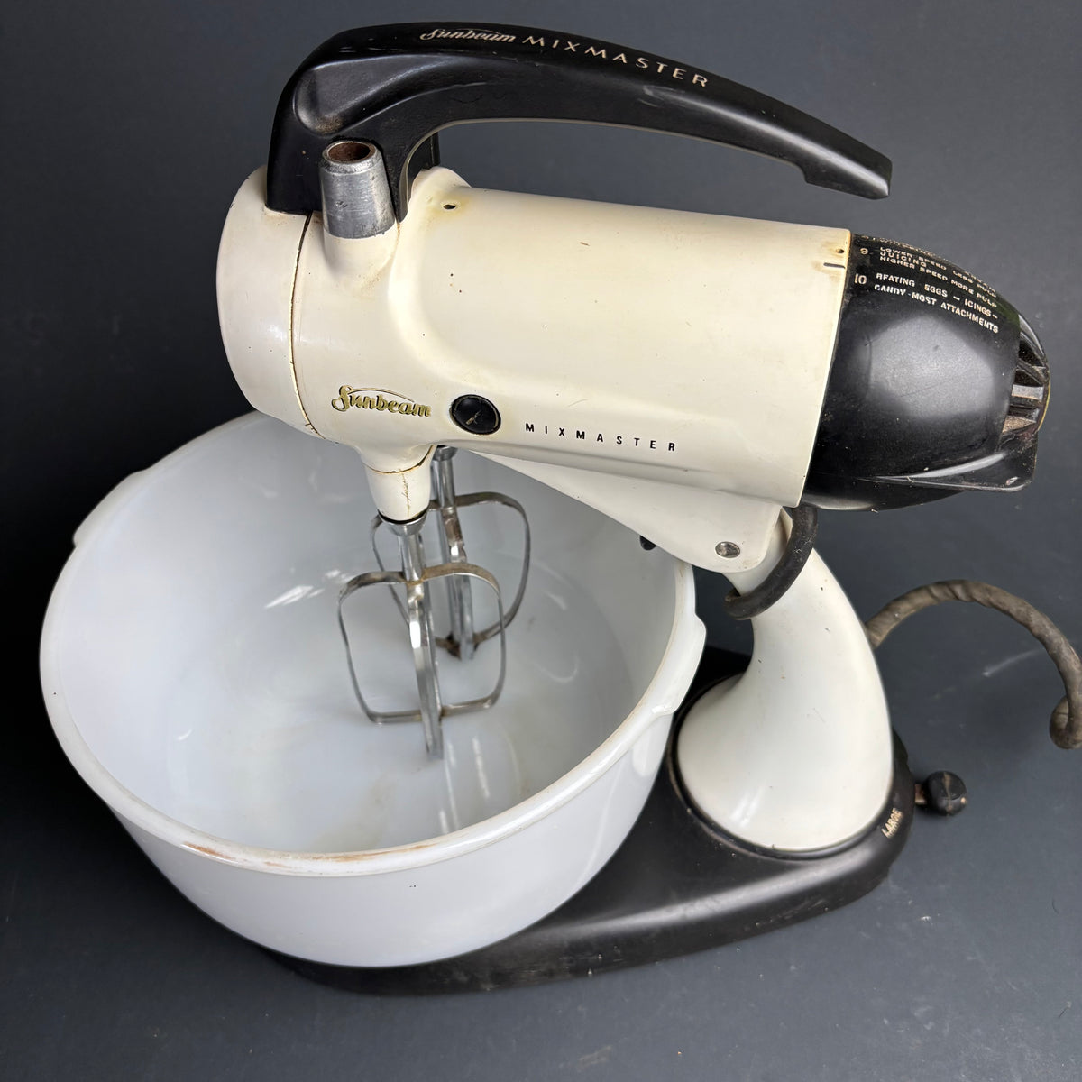 Vintage Sunbeam Mixmaster Stand Mixer Cream & Black w Bowl Retro Kitchen