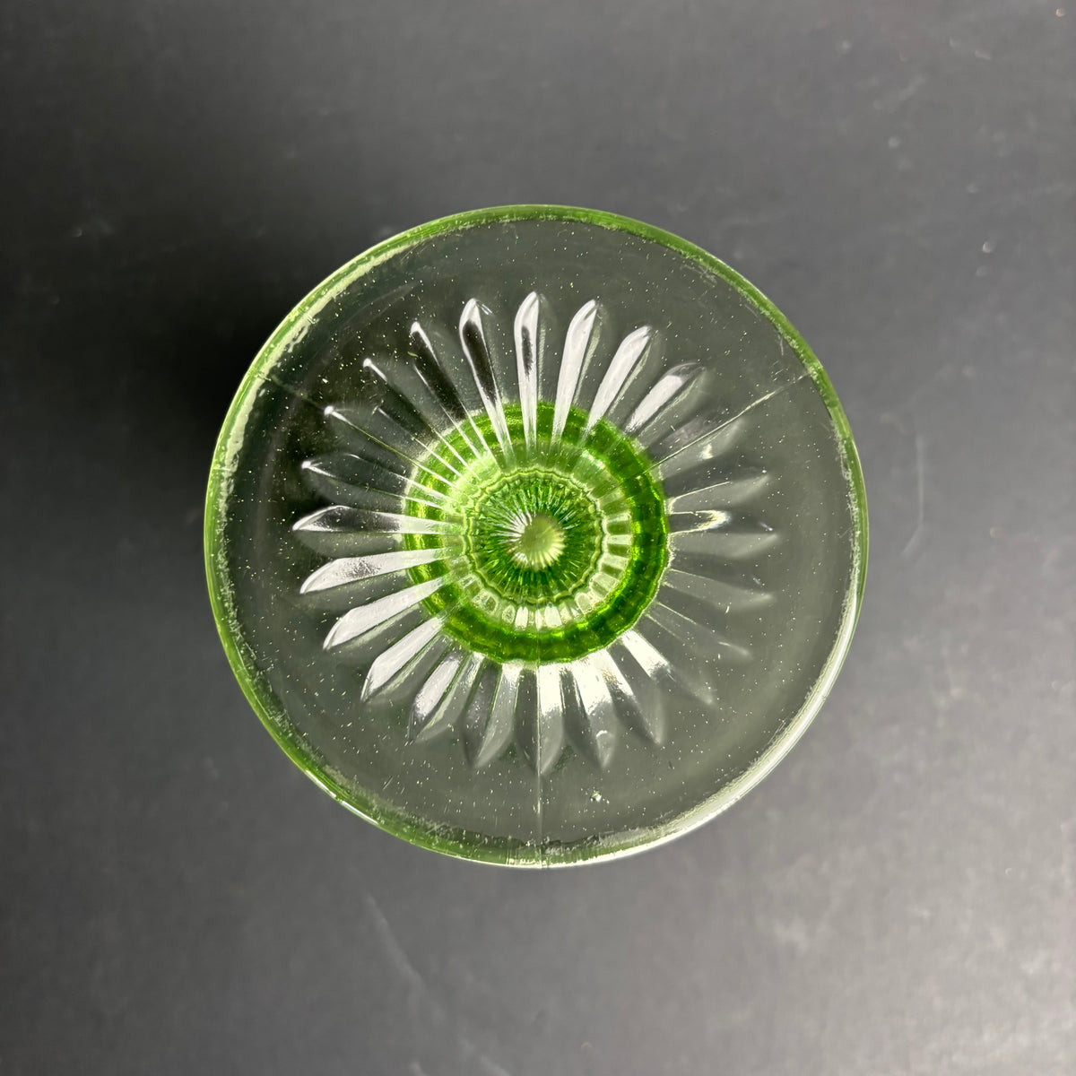 Vintage Green Pressed Glass Trumpet Vase / Posy Vase – Diamond Pattern