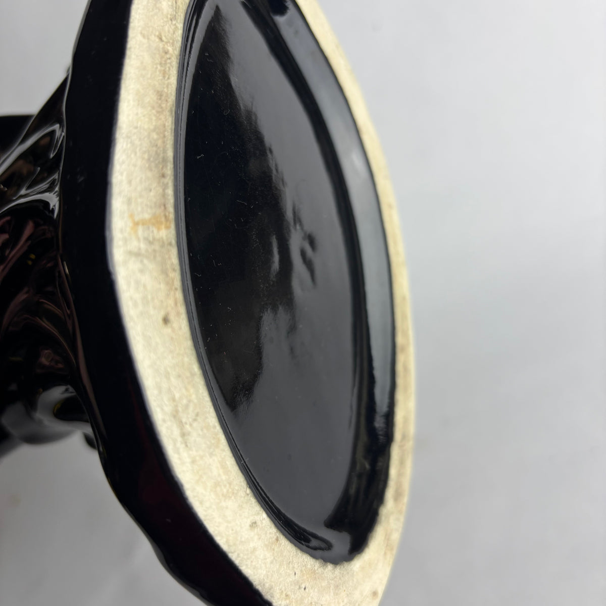 Kalmar Pottery Vase – S6 Black Gloss
