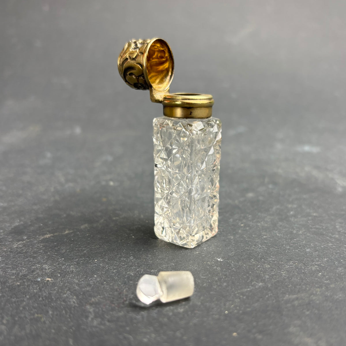 Victorian Sterling Silver Gilt & Cut Crystal Scent Bottle with Mourning Portrait c.1900