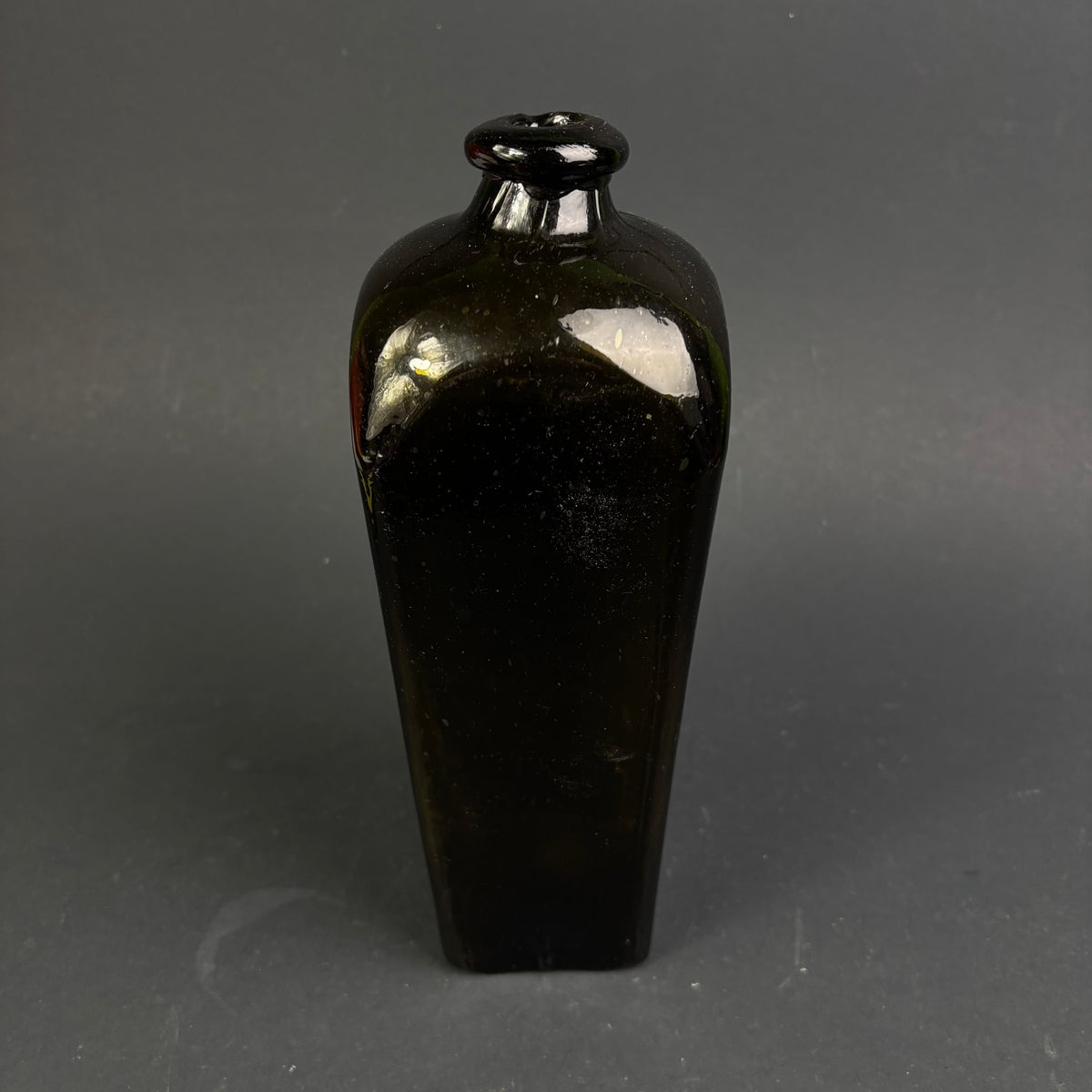 Vintage Hoytema & Co Black Glass Gin Bottle – 30cm – Australian Apothecary Spirit Bottle