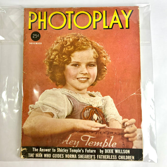 Photoplay Magazine – November 1939 (Shirley Temple Cover)
