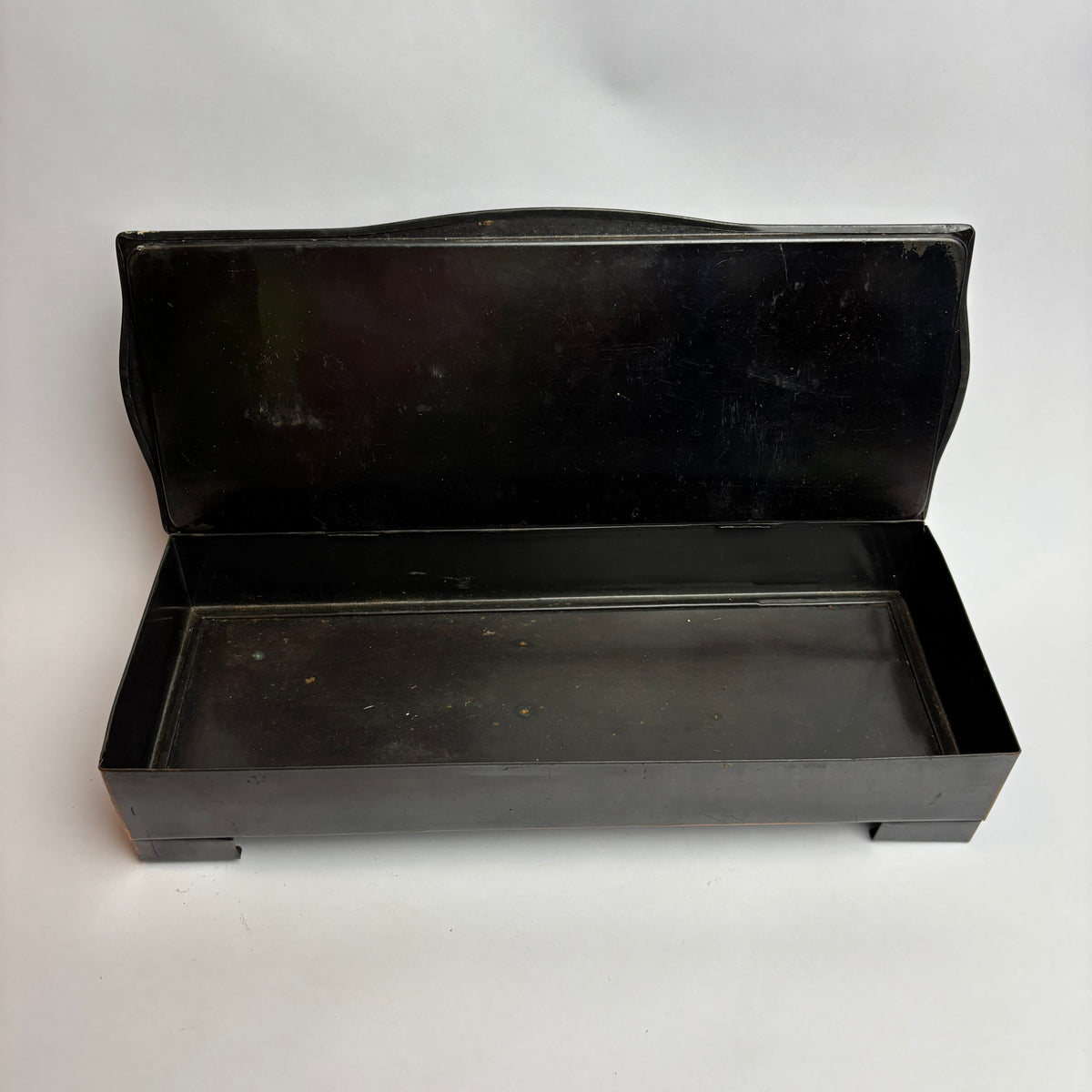 Army Club Tobacco Tin / Cigar Box – c.1900–1930