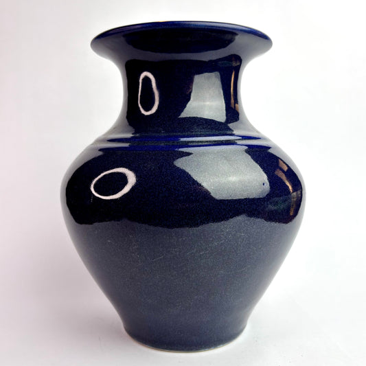 Höf Pottery Vase – Cobalt Blue Glaze – Western Australia Studio Ceramic