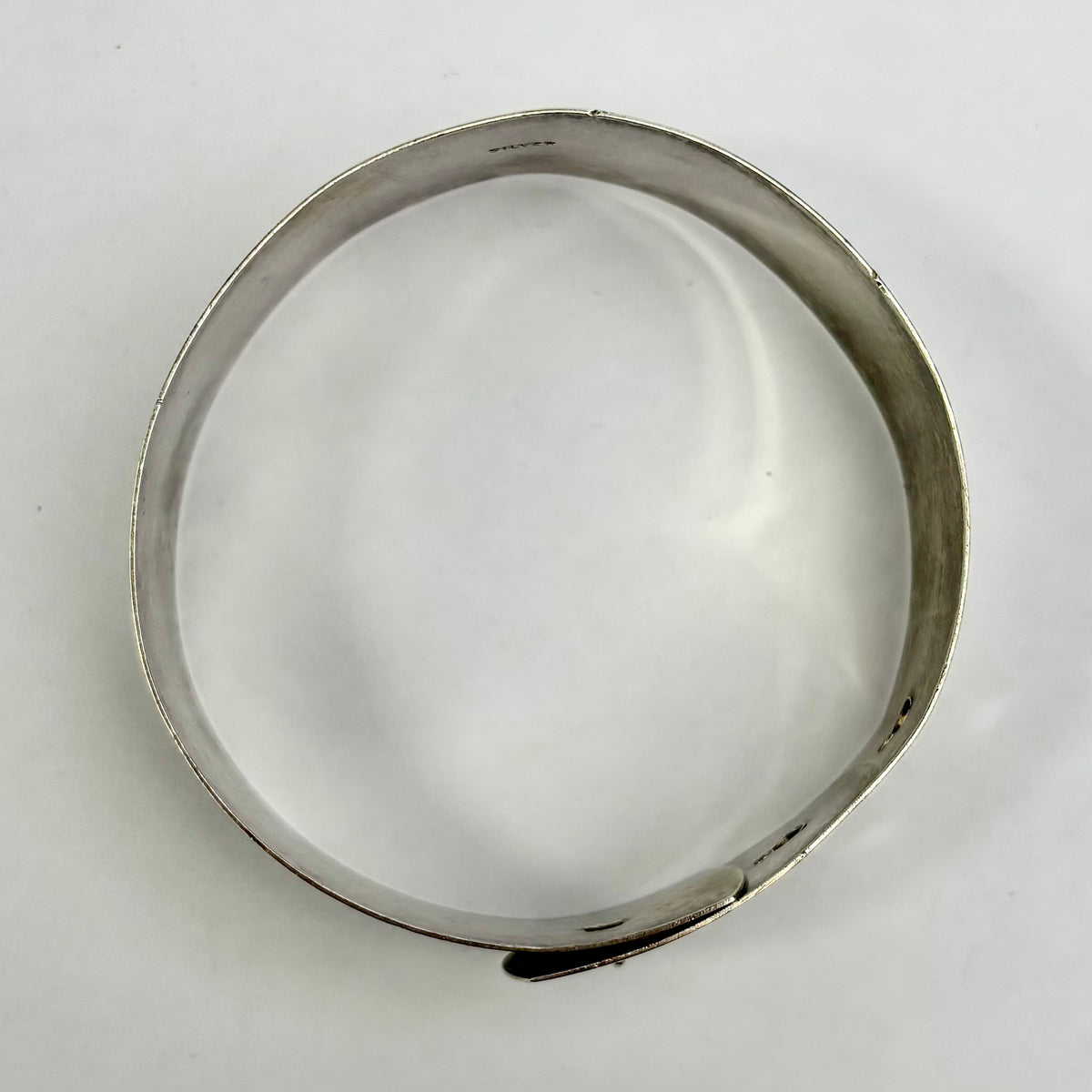 Vintage Sterling Silver Engine Turned Buckle Bangle 18.2g