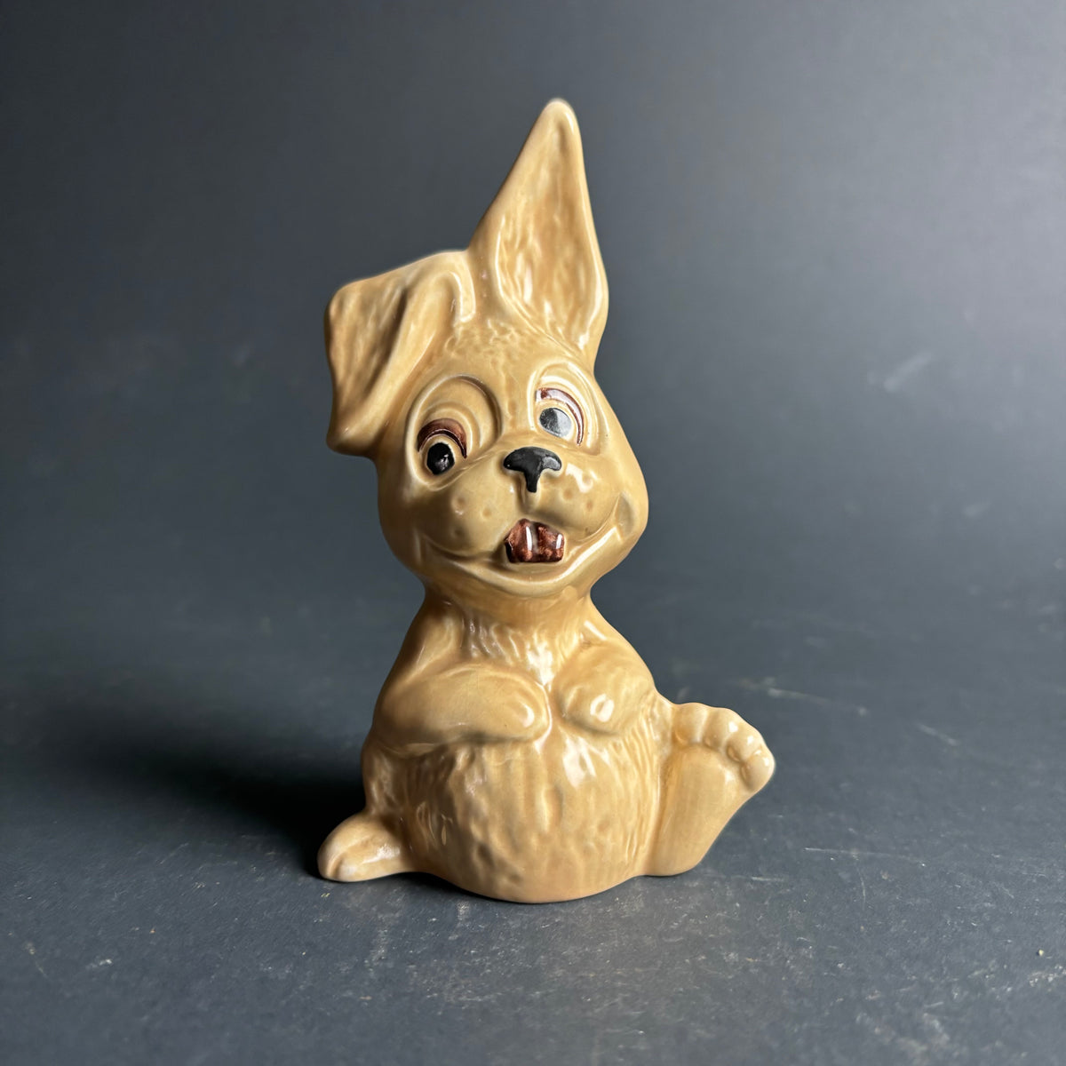 Sylvac England Comical Dog Figurine Raised Paw Mid Century