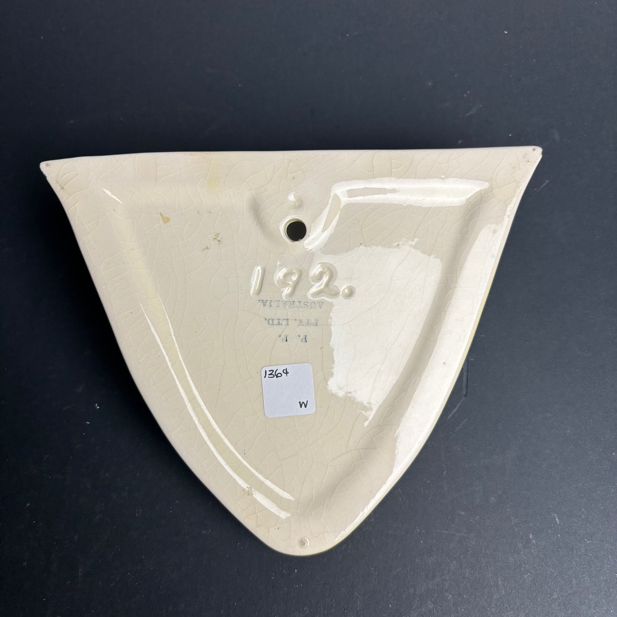 Pates Pottery Wall Pocket Vase No.192 – Australian Art Deco