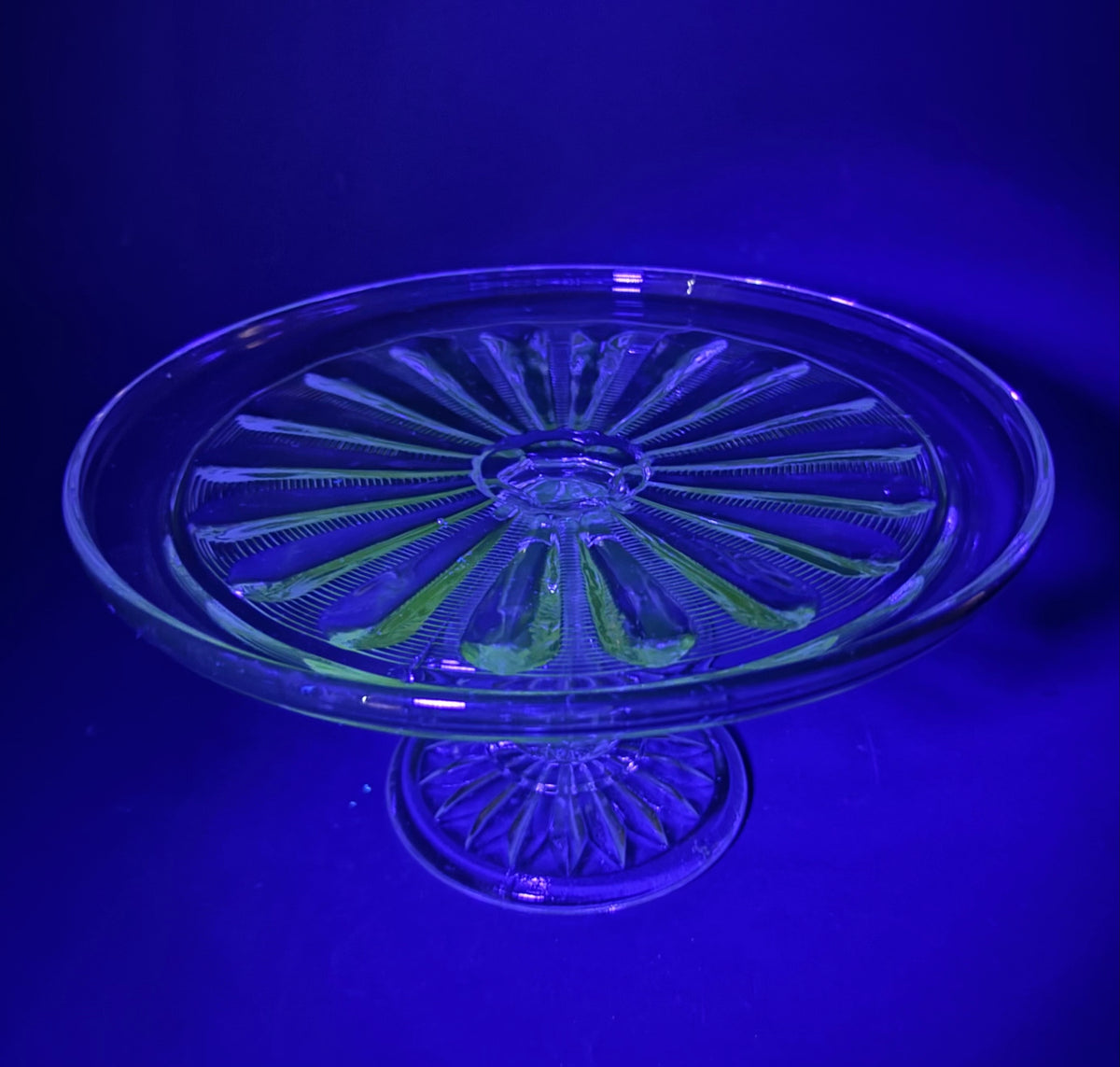 Vintage Pressed Glass Cake Stand – Faint Glow Under UV