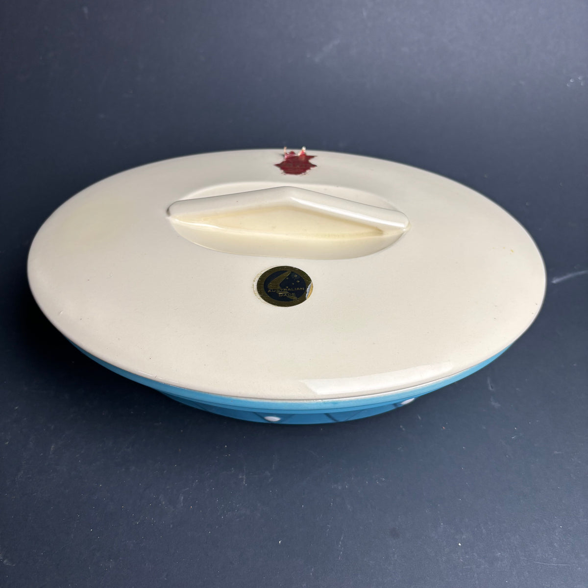 Diana Pottery Covered Casserole Dish – Australian Mid Century Blue & Cream