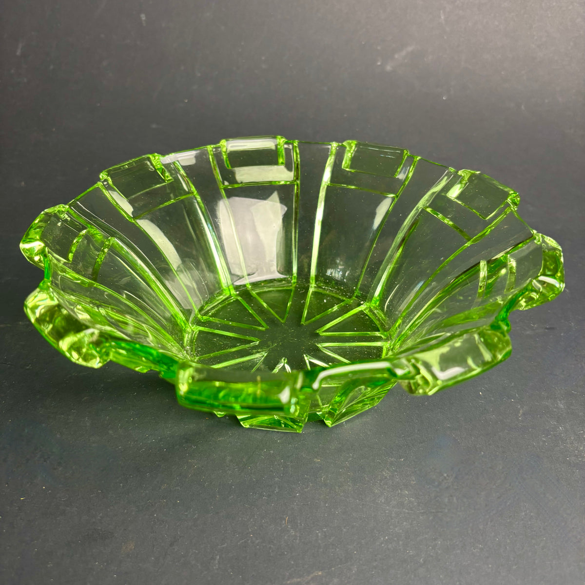 Vintage Green Glass Bowl – Art Deco Panelled Form