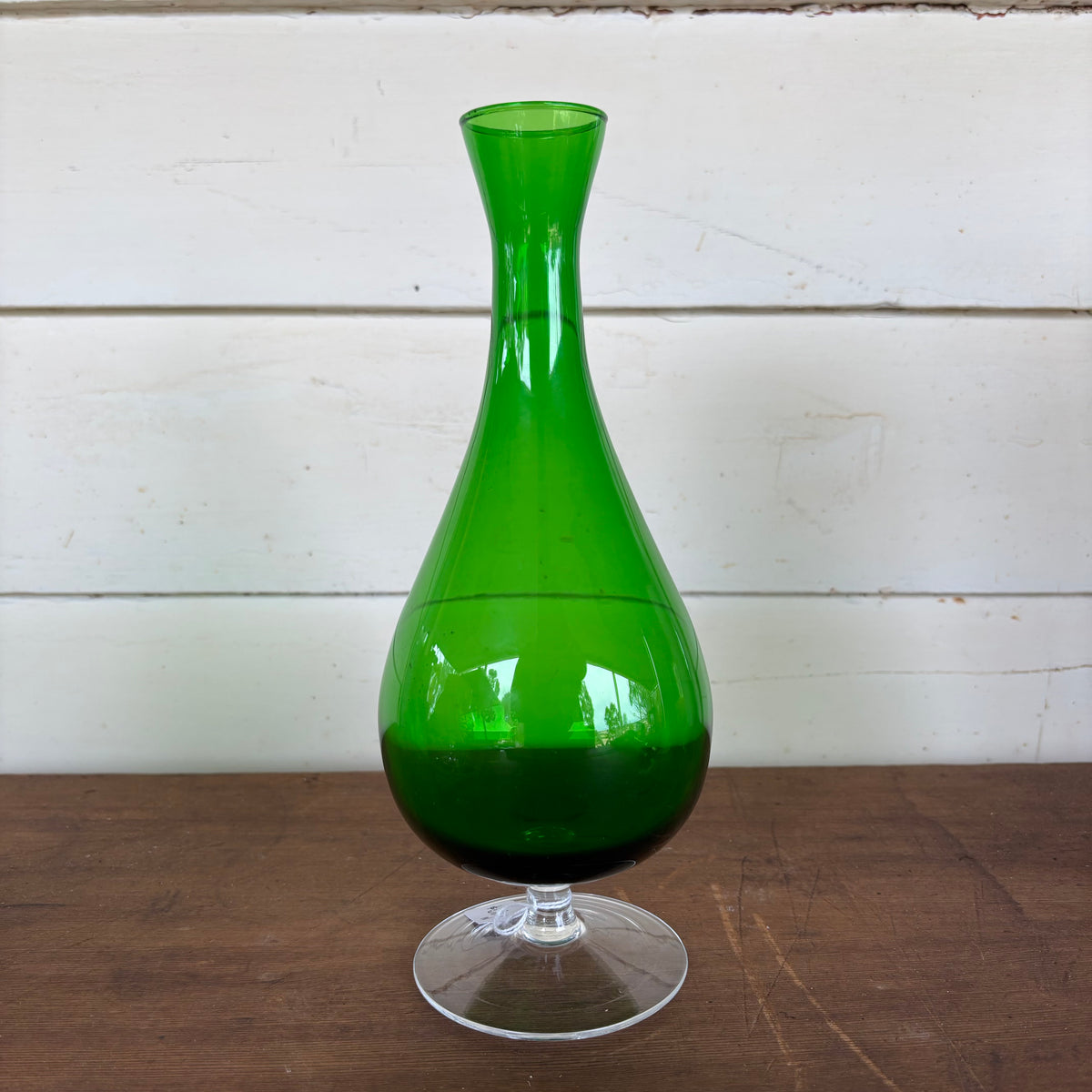 Emerald Green Studio Glass Vase – Footed Base, c.1970s–80s