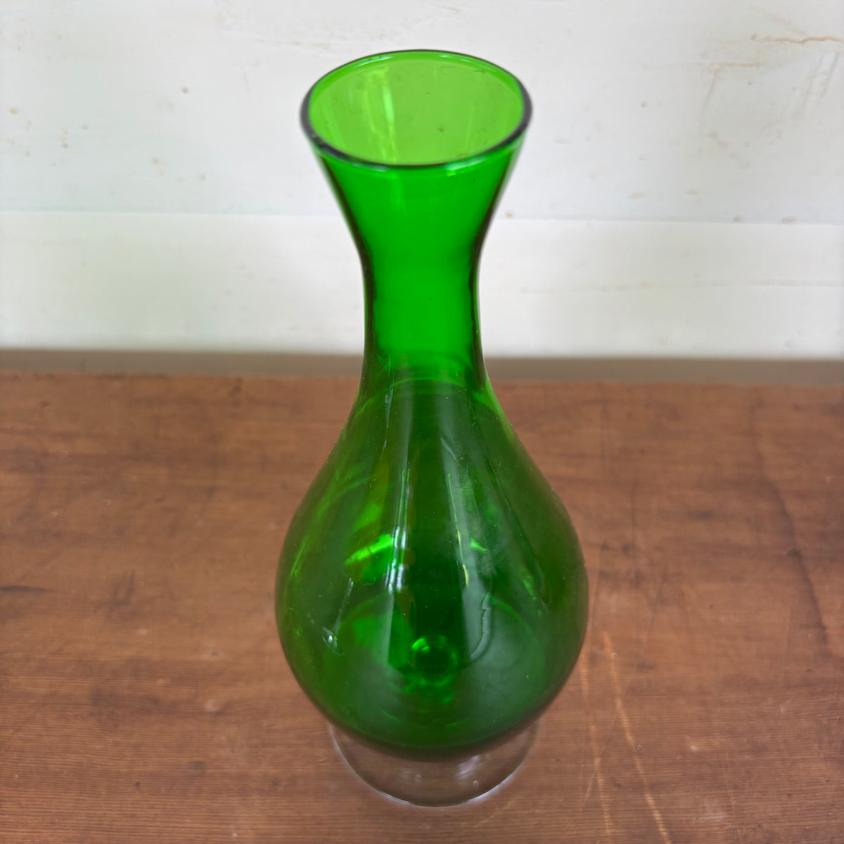 Emerald Green Studio Glass Vase – Footed Base, c.1970s–80s