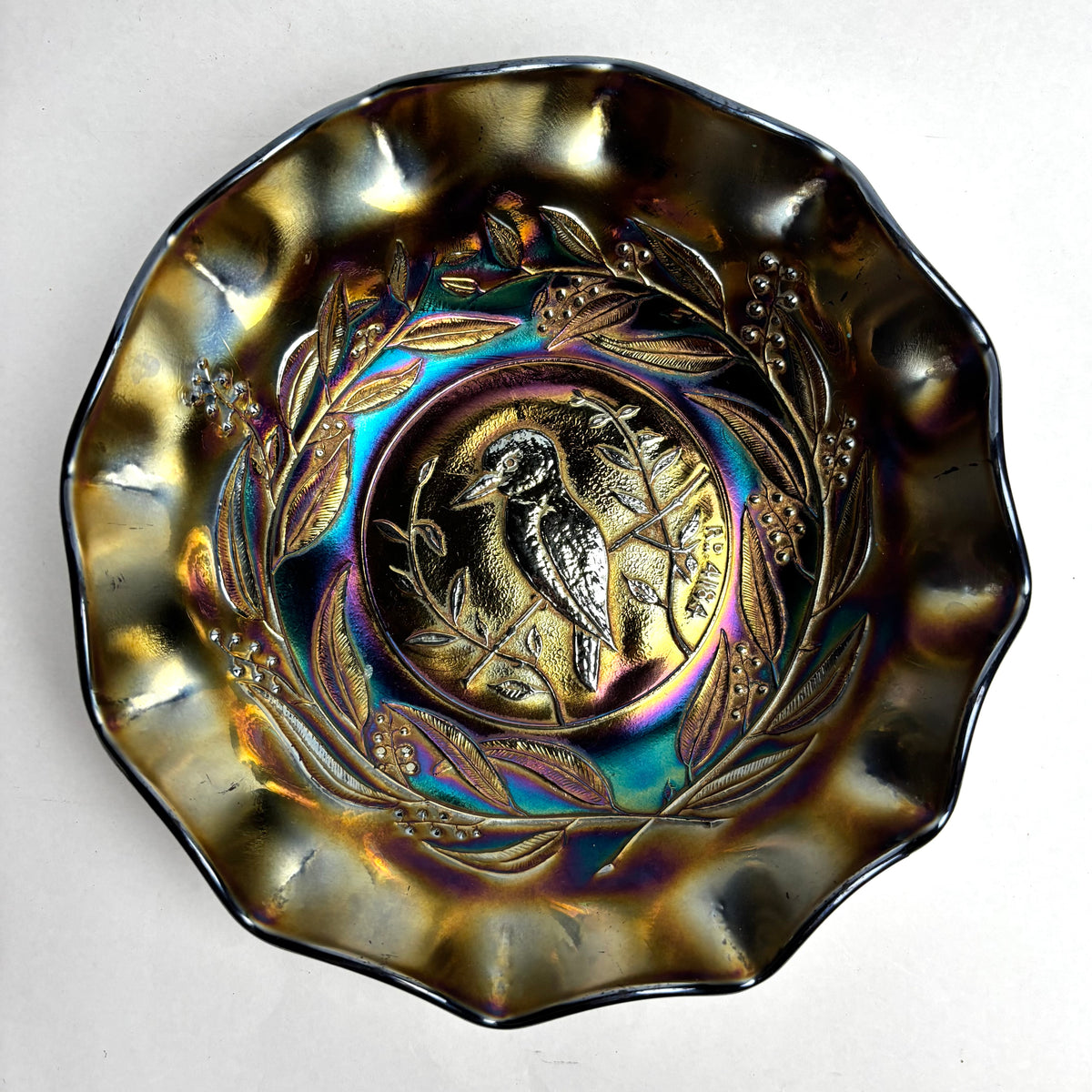 Crown Crystal Glass Kingfisher Amethyst Carnival Glass Master Bowl RD4184