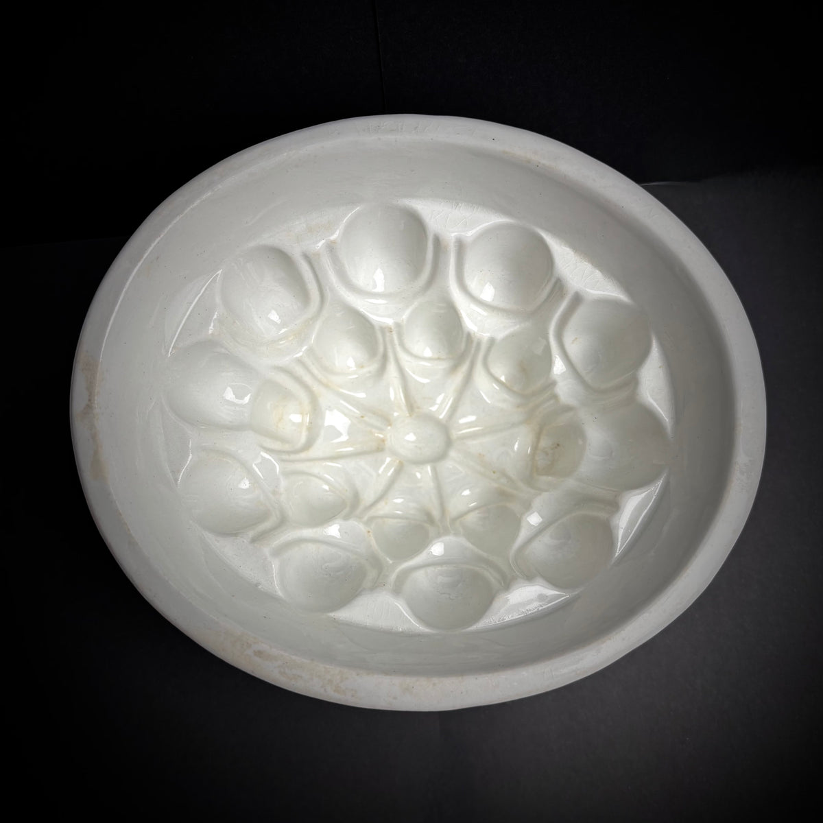 Large Victorian White Ceramic Jelly Mould English Kitchenalia