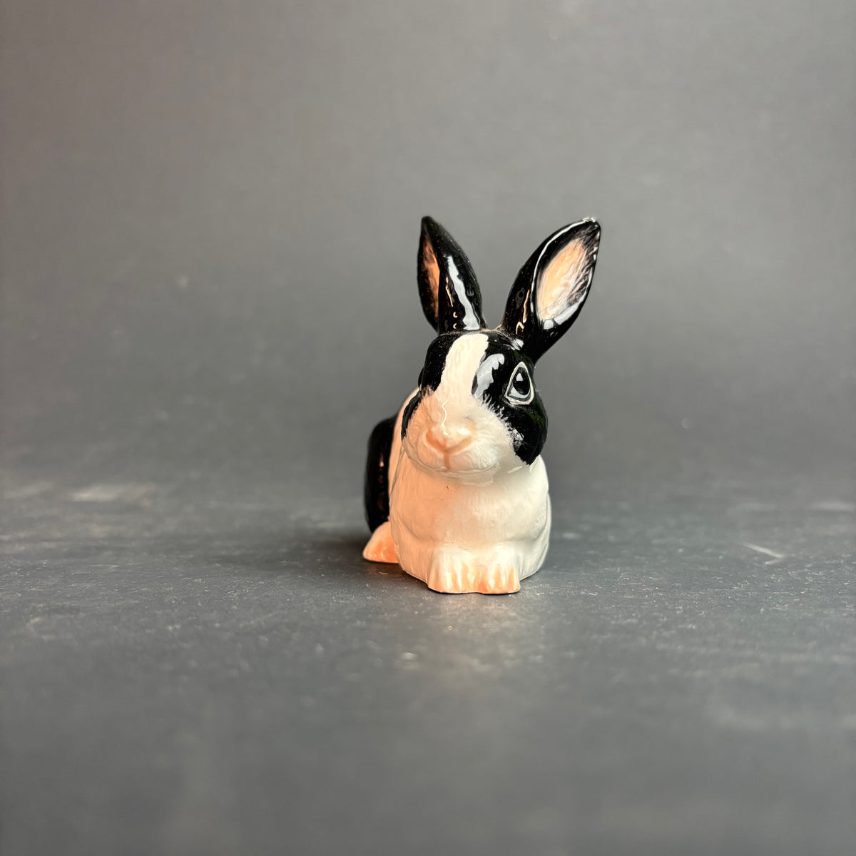 John Beswick England Rabbit Figurine – Black & White Bunny