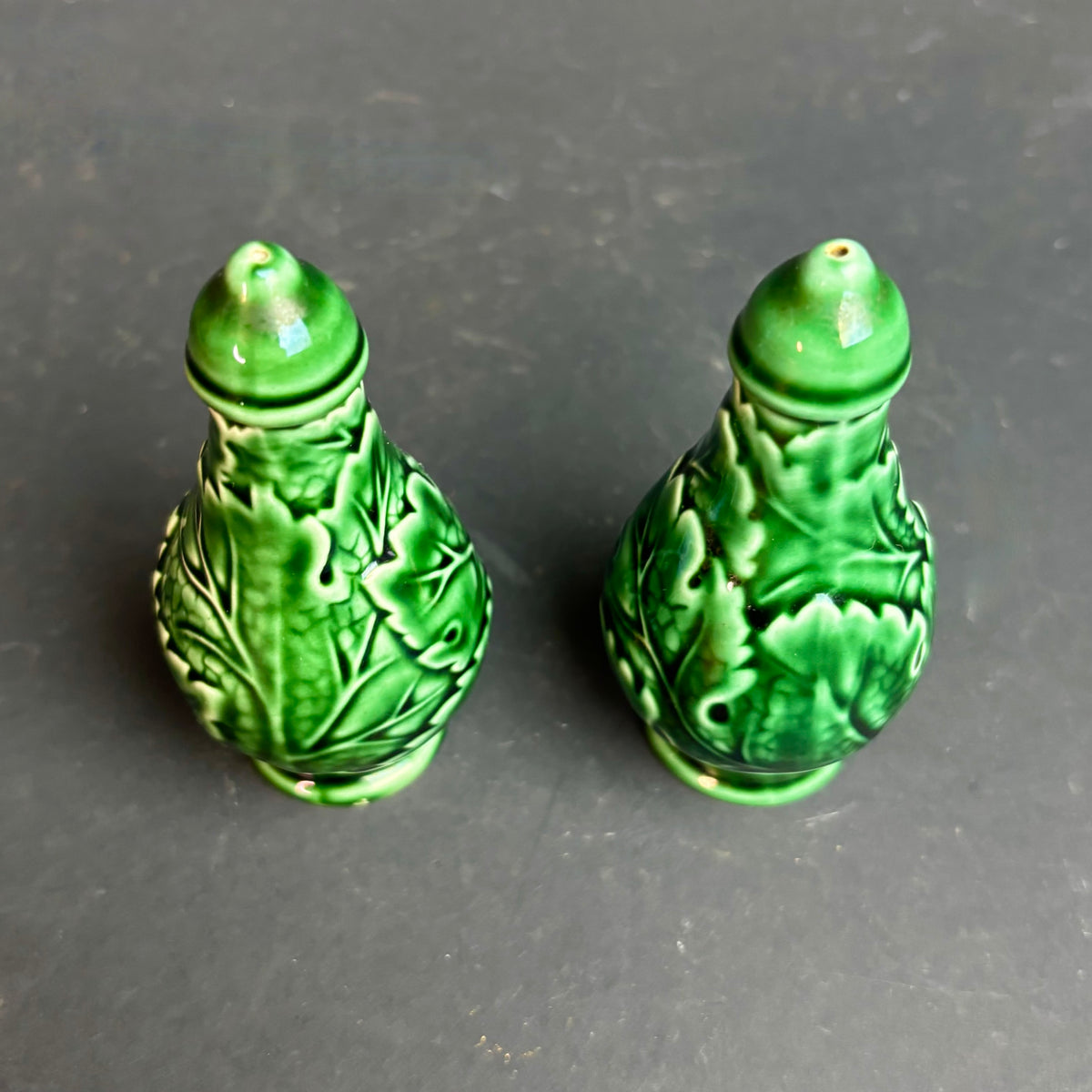 Wedgwood Majolica Cabbage Leaf Salt & Pepper Shakers – Pair c.1930s–50s