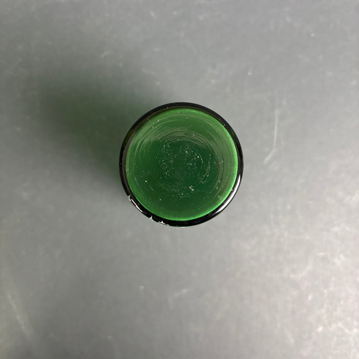 Antique Green Mary Gregory Style Glass Tumbler – Cherub / Cupid c.1880
