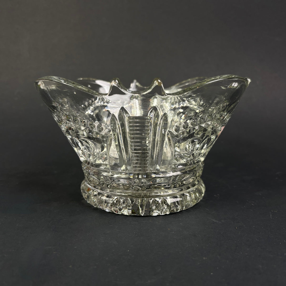 Vintage c.1920–1935 Pressed Glass Fruit Bowl