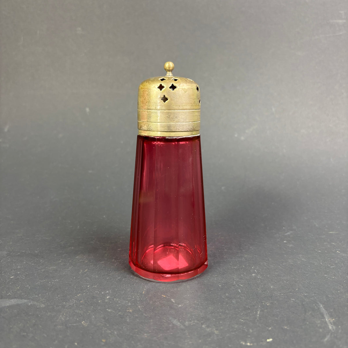 Vintage Cranberry Glass Sugar Shaker with Pierced Metal Lid – 14.5cm