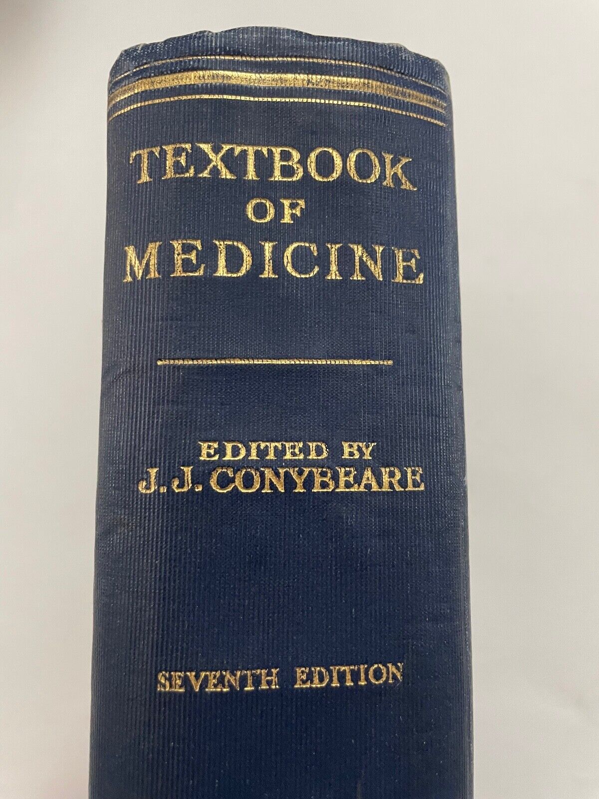 Textbook Of Medicine, John Conybeare & WN Mann  7th Ed Hardcover