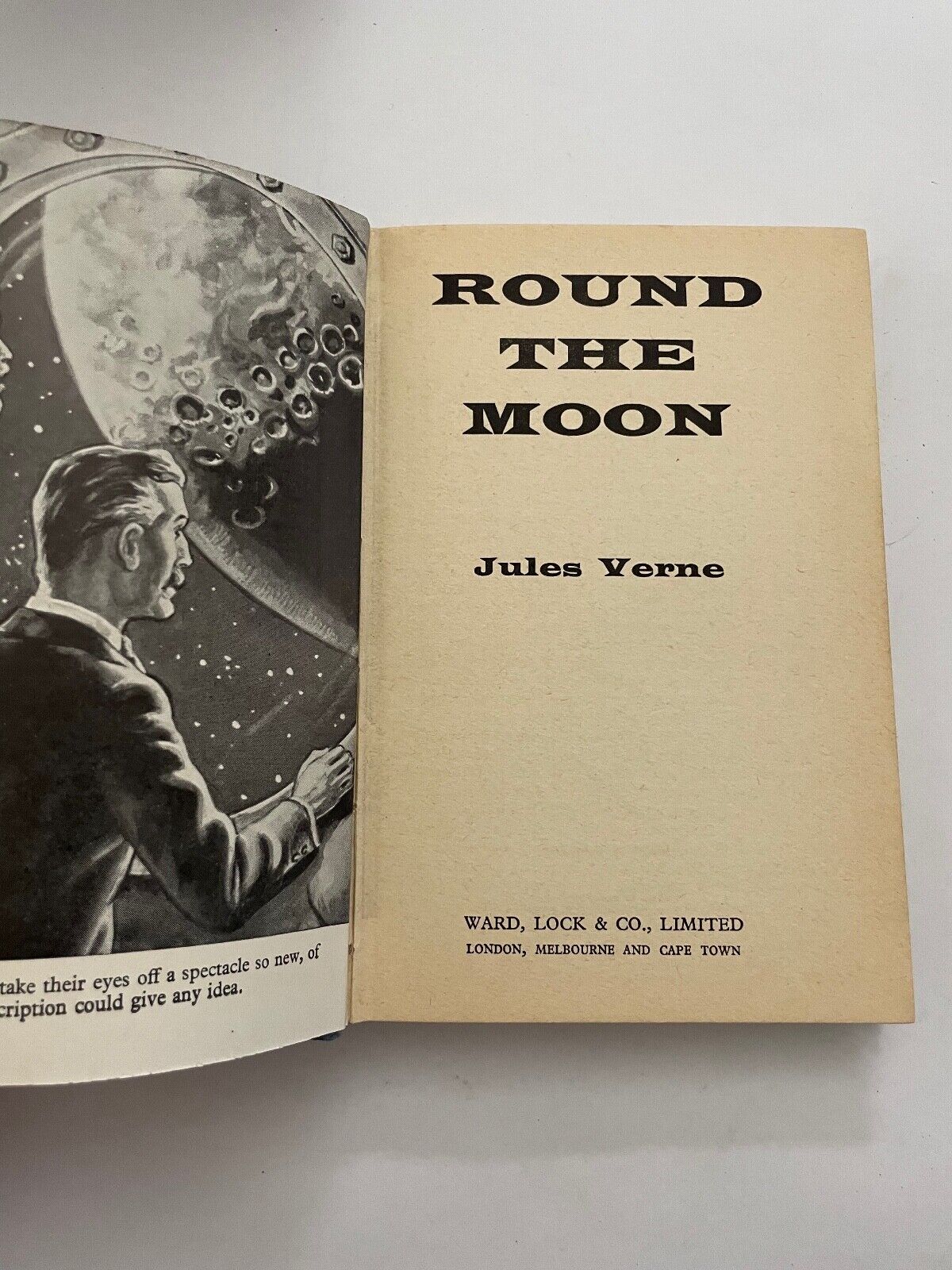 Round the Moon by Jules Verne, Fiction, Fantasy & Magic by Verne, Jules